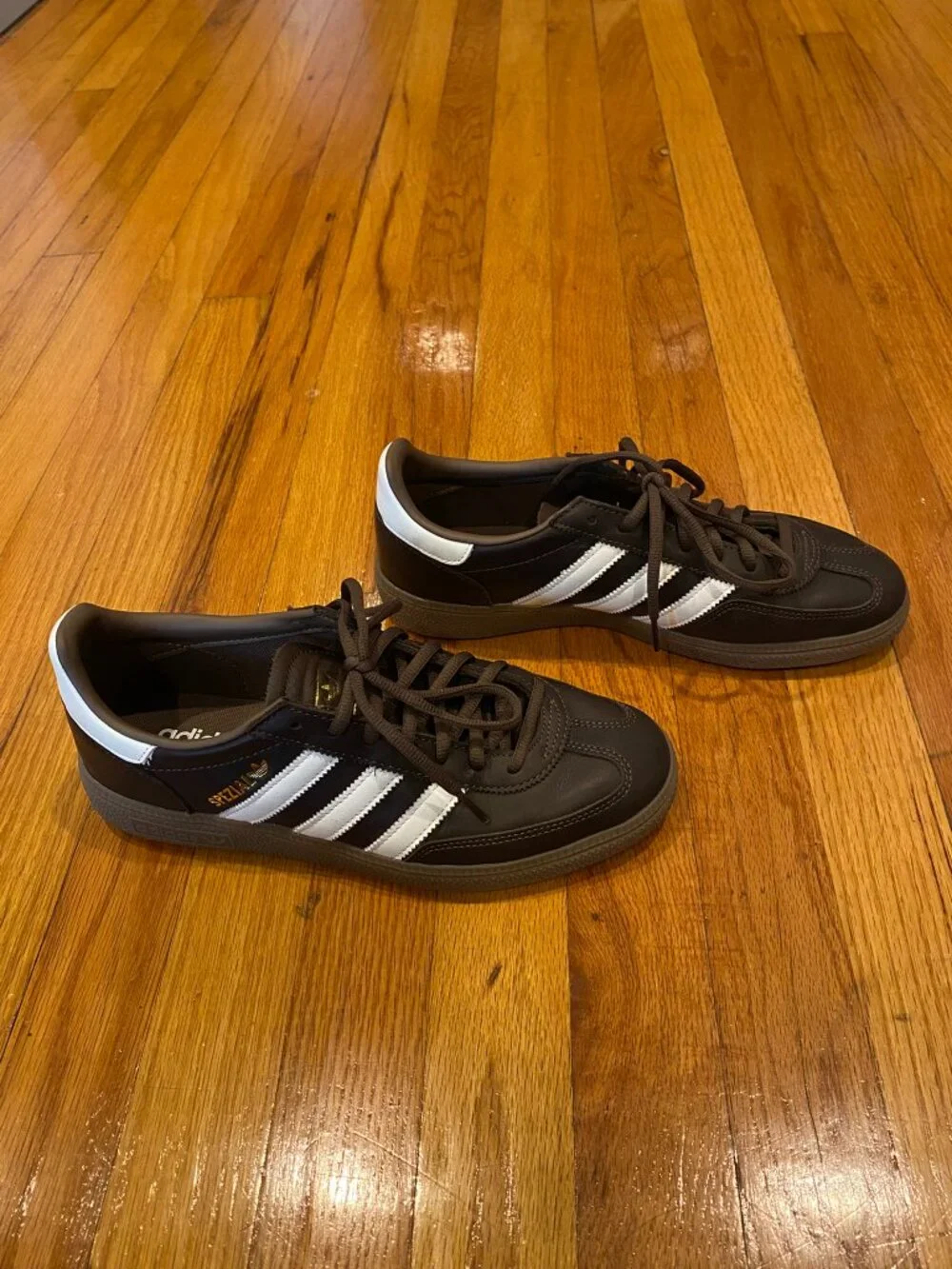 Mens 8 / Womens 9 adidas spezial brown white earth strata KI8581